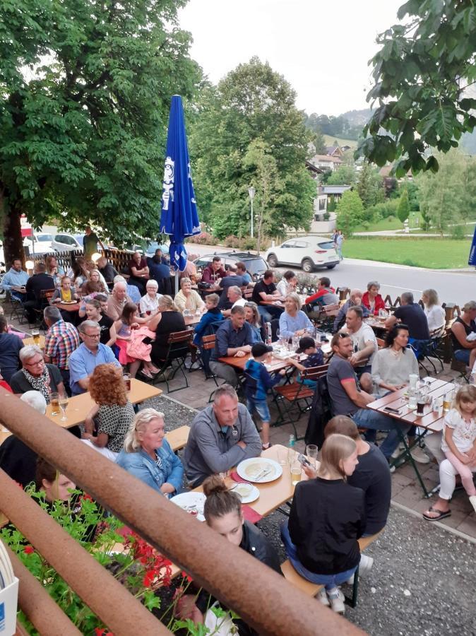 Weisses Roessl Am See Thiersee Exteriör bild